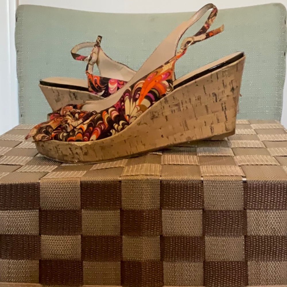 WOMENS WEDGE SANDALS SIZE 9.5